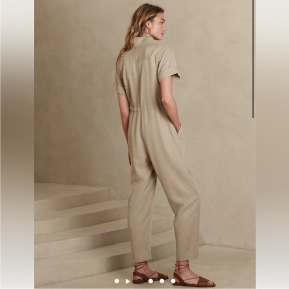 Banana Republic Olive Green Utility Jumpsuit - Picture 12 of 13